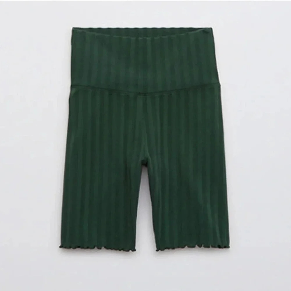 OFFLINE By Aerie OG Groove 7" Bike Shorts Size Small